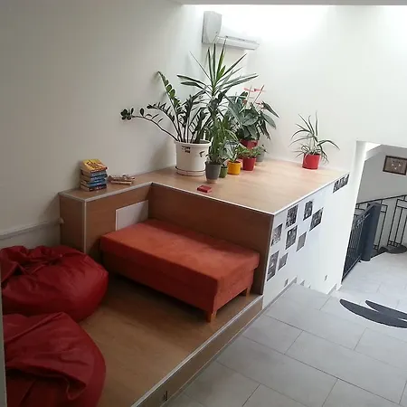 Old Town Hostal